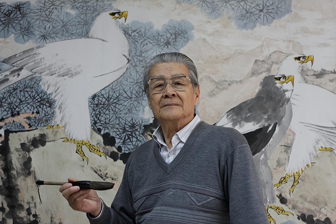 舞台与间谍:94岁王润森的双重人生 王润森,这位94岁