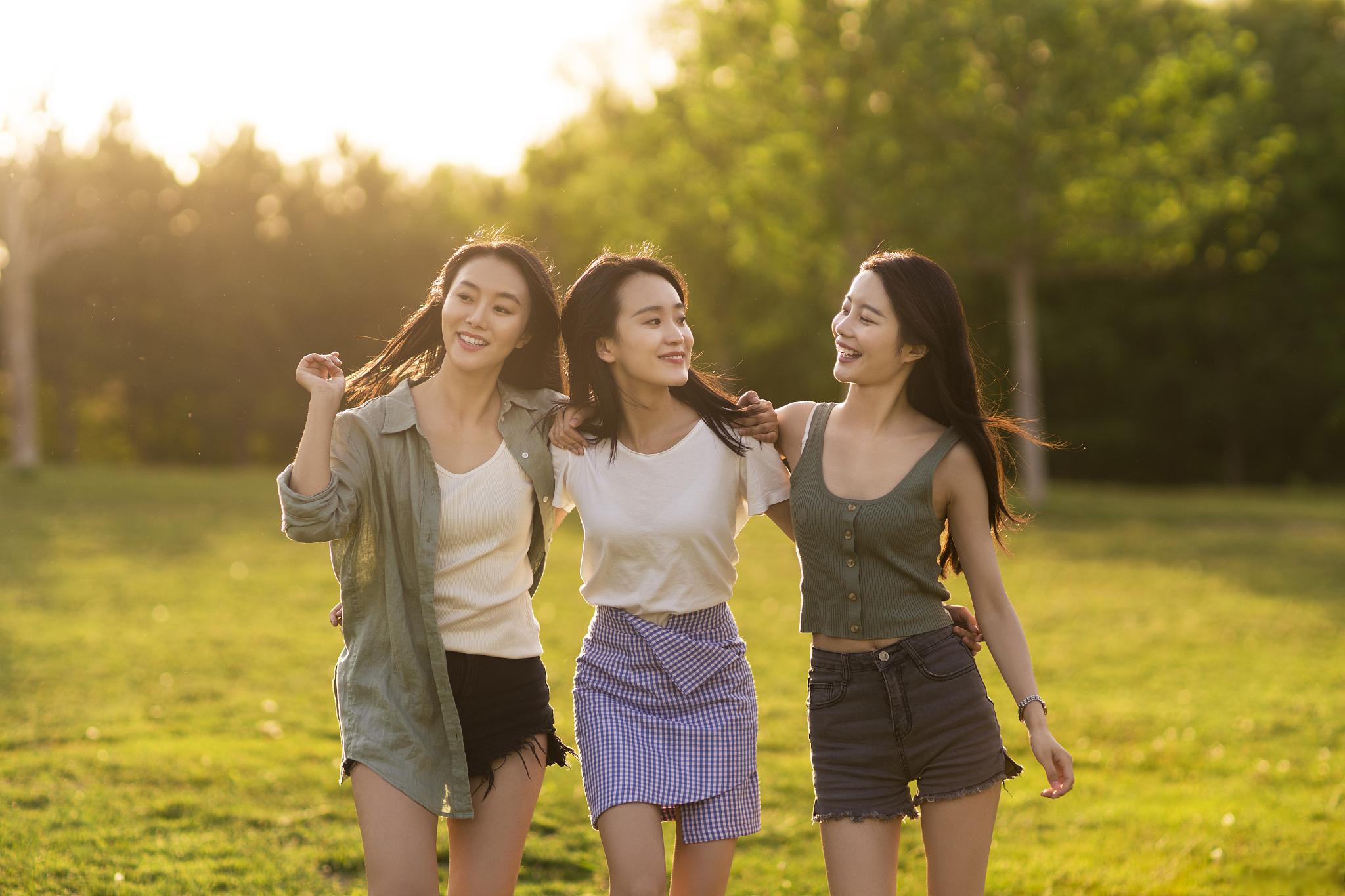 友情无价:三千元背后的温暖与理解 友情是生活中最珍贵的财富,它不