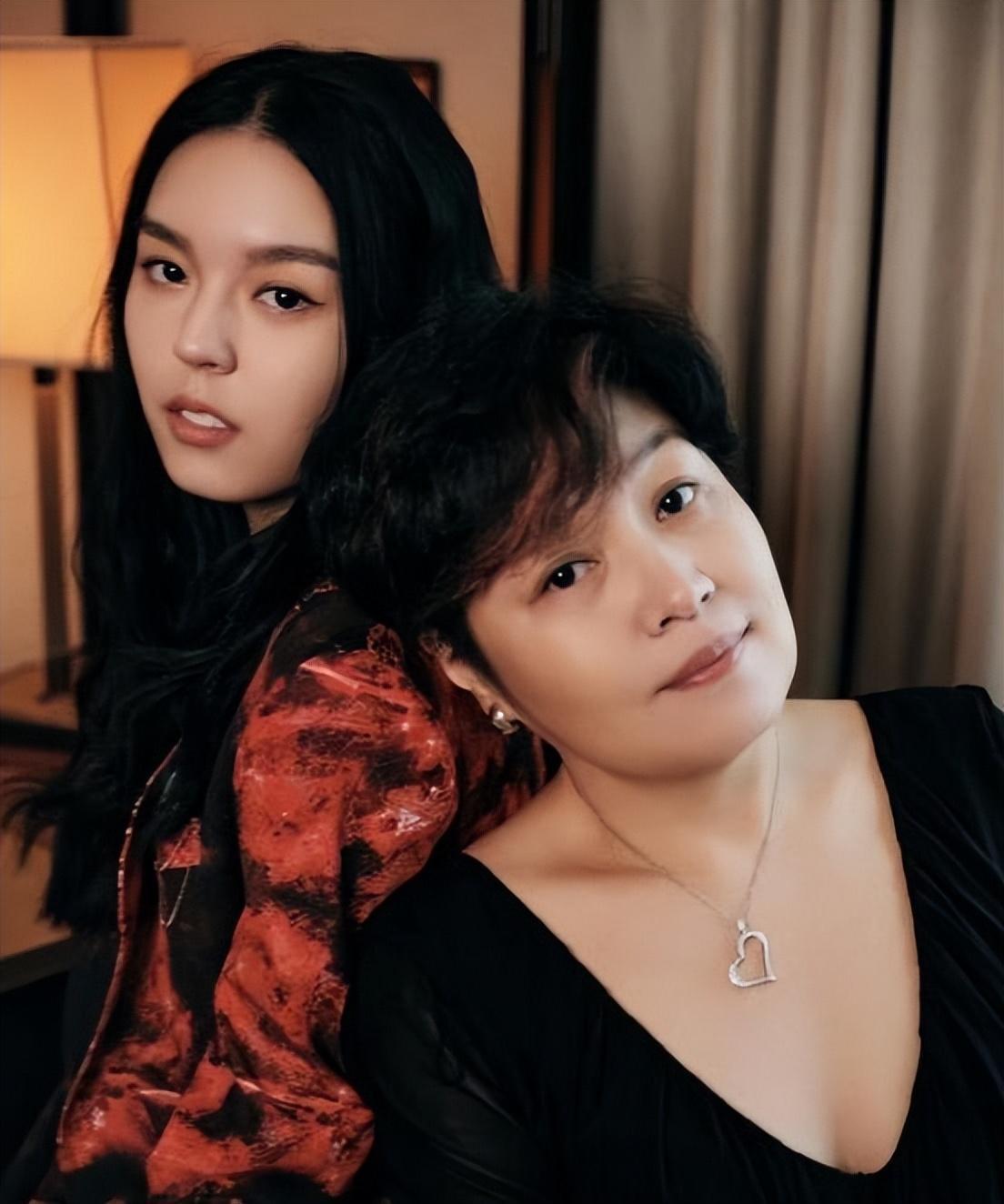 面对纷扰,哈文选择了沉默.