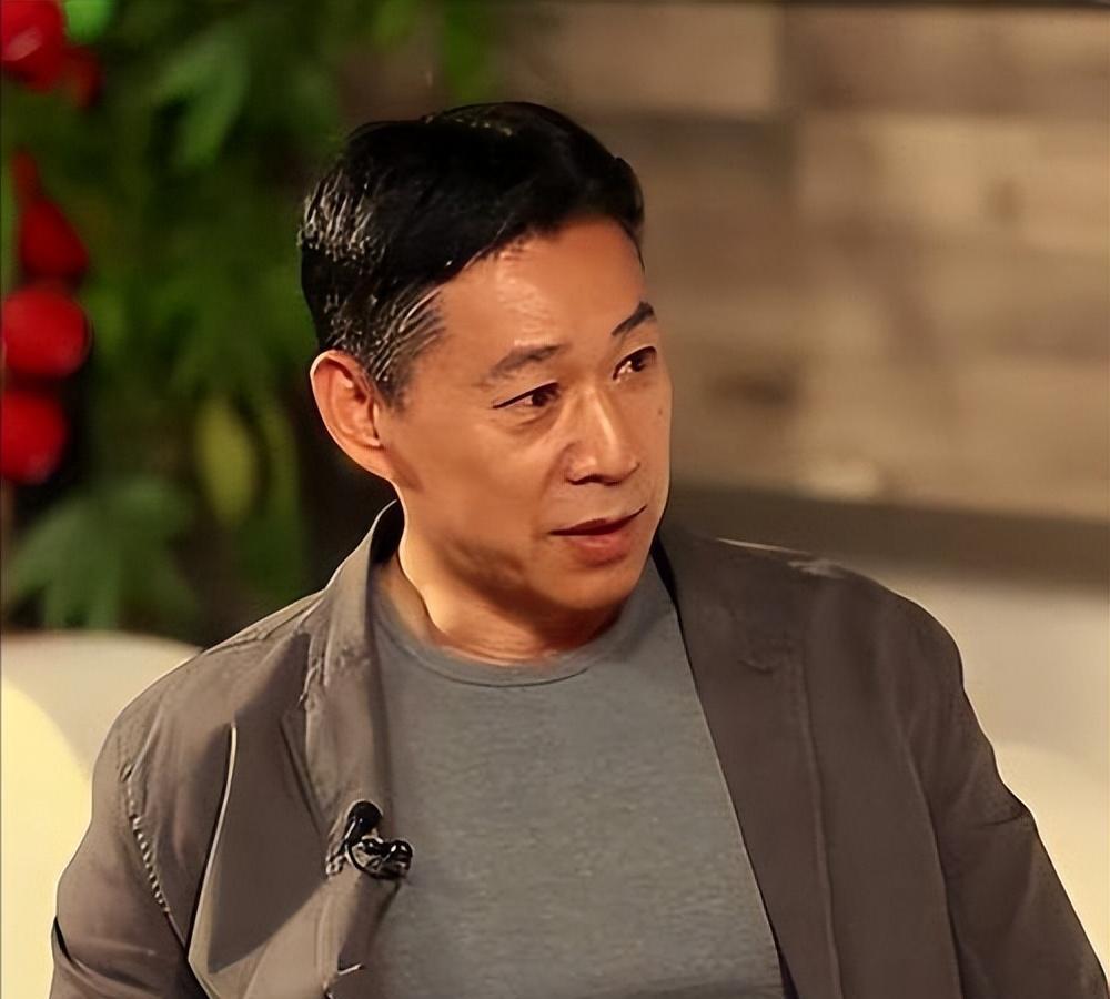 霍凡到底有啥魅力 霍凡是一位温柔美丽的舞蹈演员,不仅气质高雅,连