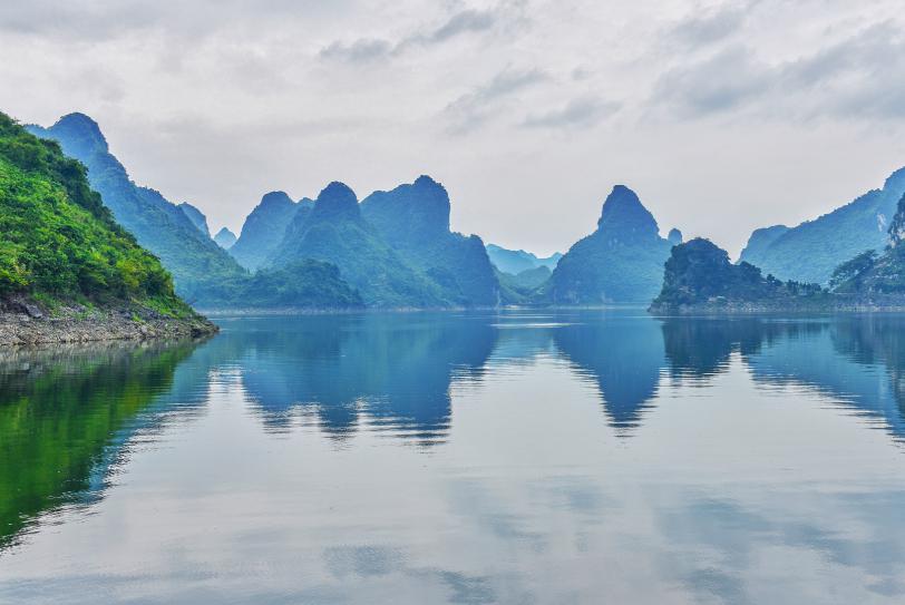 上林大龙湖景区图片