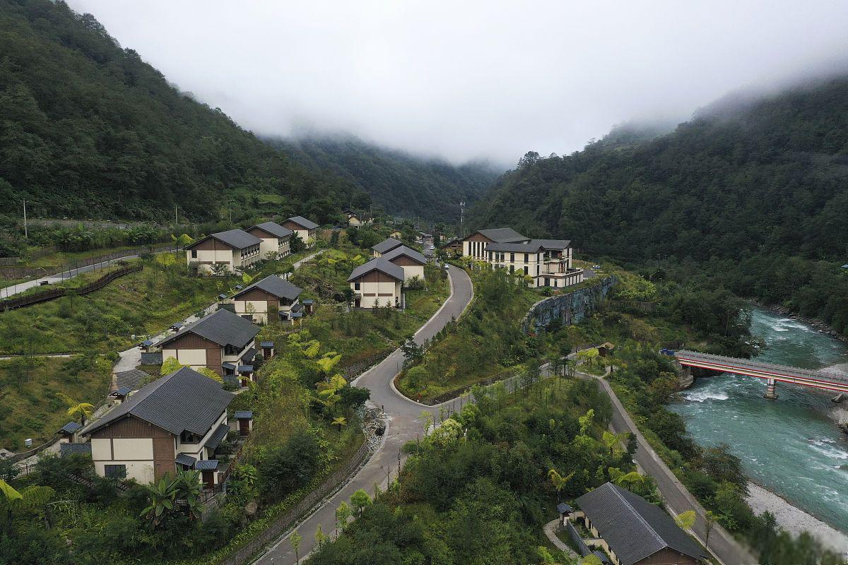 眉山旅游景点推荐图片