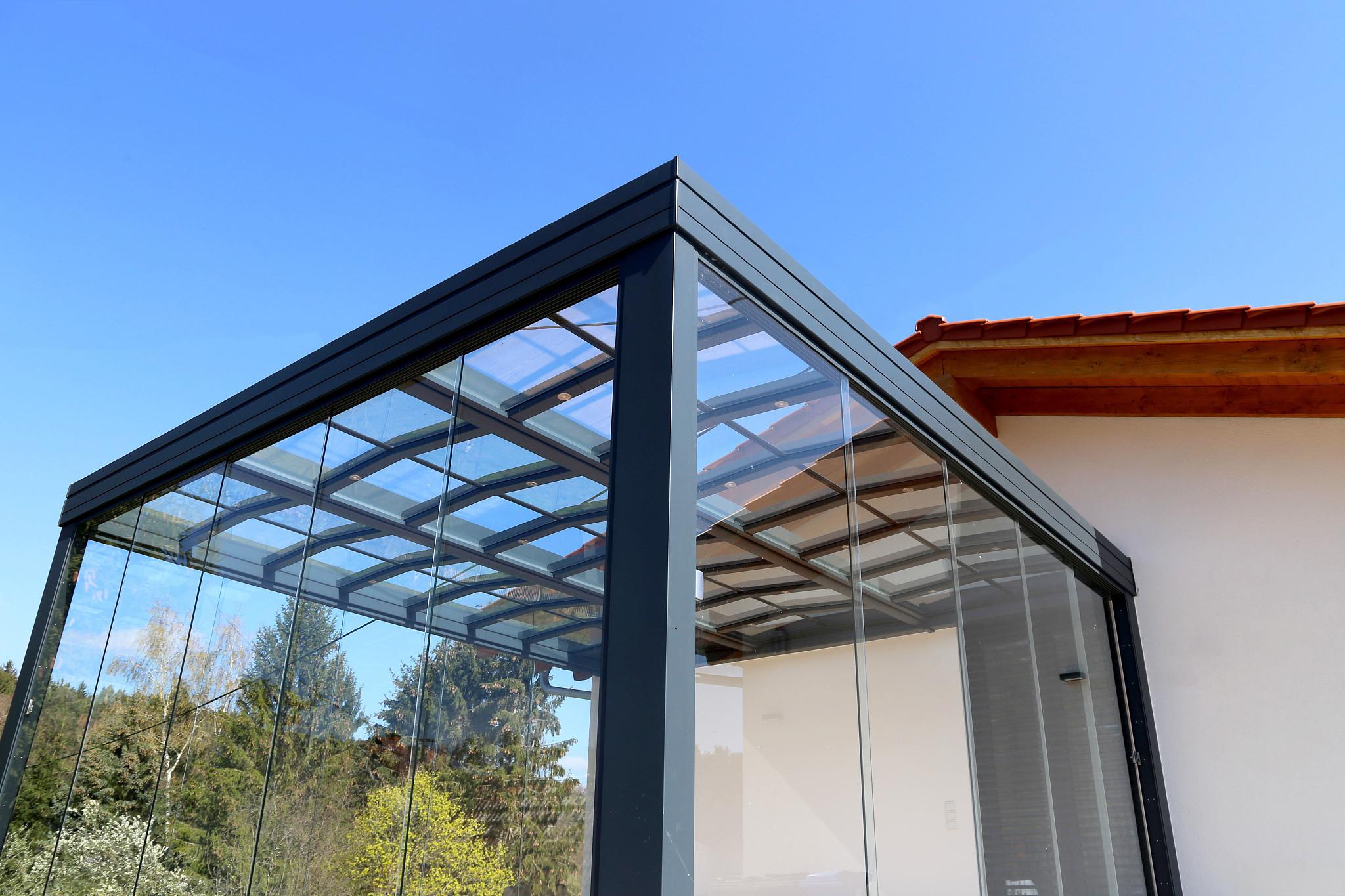 光伏阳光房:给生活添一份舒适与便利 你是否渴望在忙碌的工作之余,有