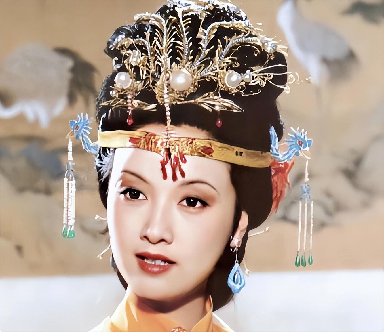 87版《红楼梦》:杨树云化妆技艺的救赎 87版《红楼梦》因其精湛的制作
