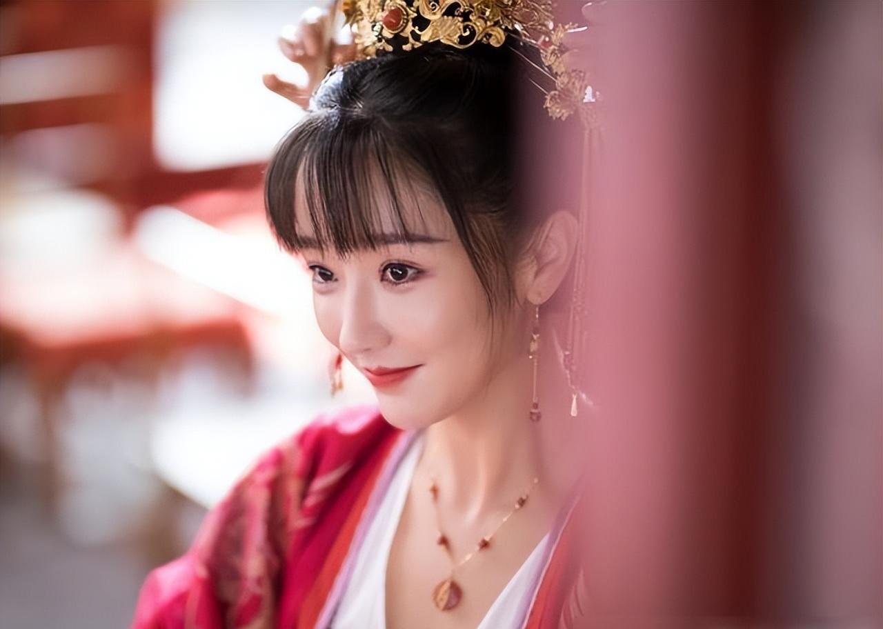 《陌上人如玉》:肖燕领衔主演的古装爱情剧 肖燕领衔主演的古装爱情剧