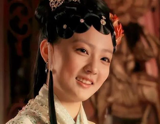 《甄嬛传》:徐璐的演艺生涯起点 徐璐在《甄嬛传》中的出色表现,让她