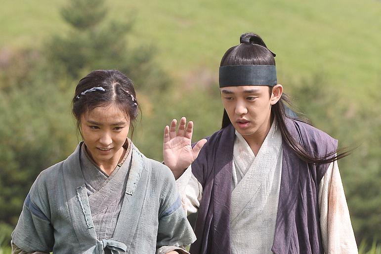 六龙飞天:朝鲜建国的史诗巨献 《六龙飞天》是一部韩国历史剧,讲述了