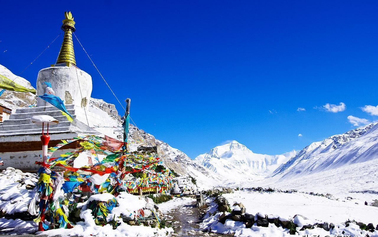 探秘西藏珠峰下的神秘寺庙:绒布寺 绒布寺,位于西藏日喀则地区珠穆
