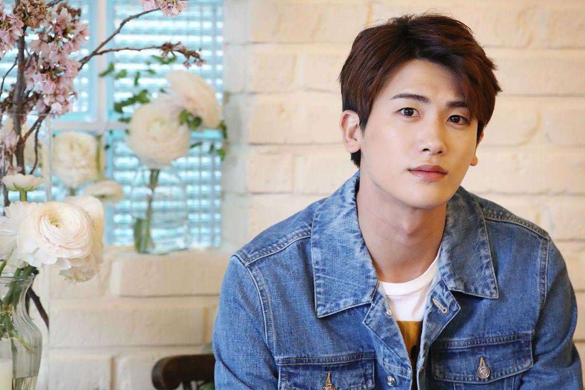 朴叙俊,朴炯植,bts v一同现身电影院,引发粉丝热议 早前,朴叙俊,朴