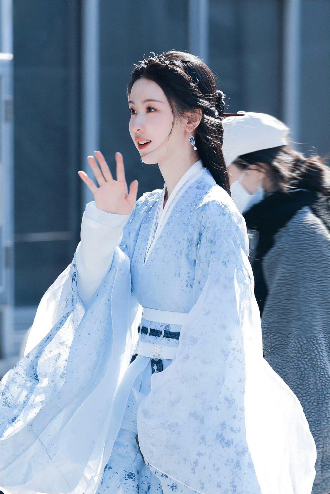 陈都灵《大梦归离》20套造型绝美 由郭敬明执导,侯明昊,陈都灵,程潇