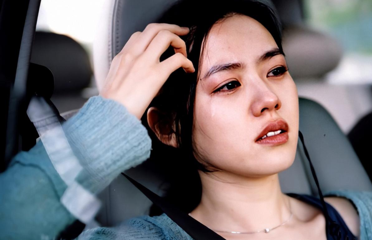 孙艺珍:艺术牺牲的四部大尺度电影 孙艺珍是韩国著名影视女演员,出道