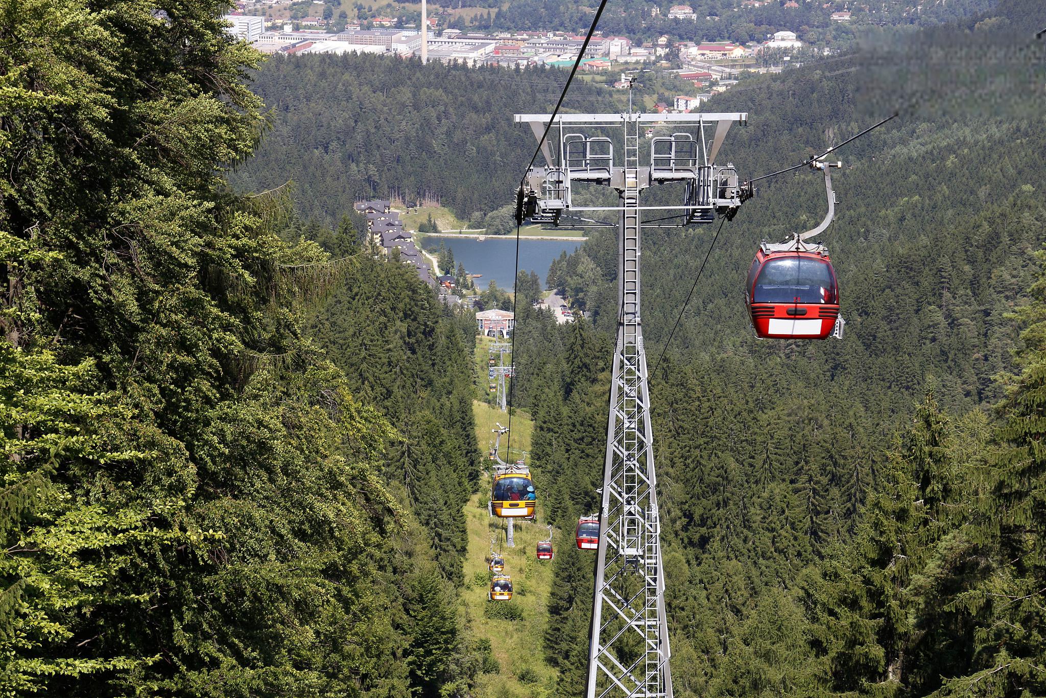 探寻四川省雅安市光雾山风景名胜区,与云端有个浪漫约会.