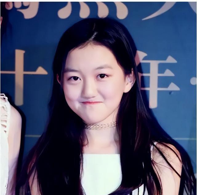 兔唇明星女儿图片