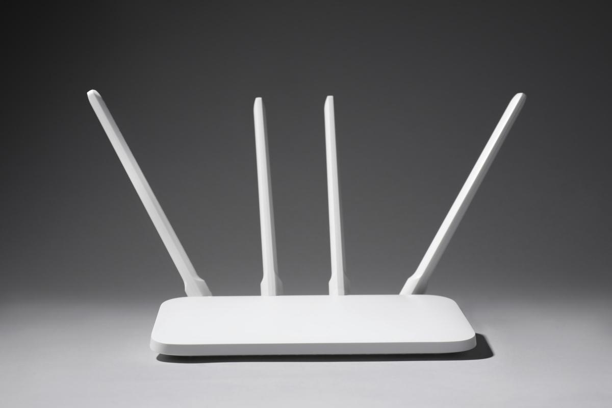 更换wifi路由器,腾达路由器基础设置步骤 更换新的wifi路由器后,必须
