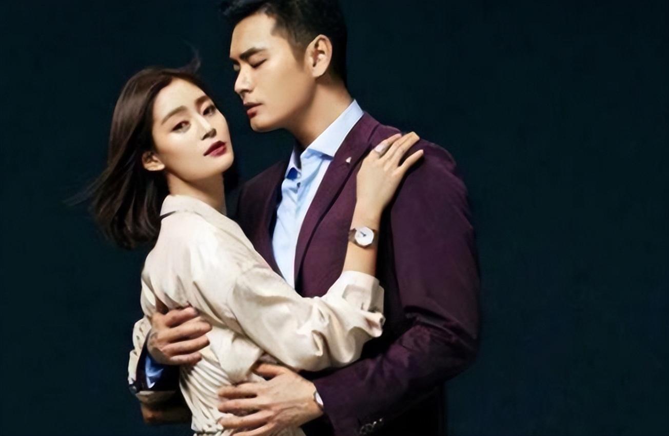 娱乐圈的甜蜜爱情:王雨与王媛可的浪漫历程 在娱乐圈这个美女帅哥如云