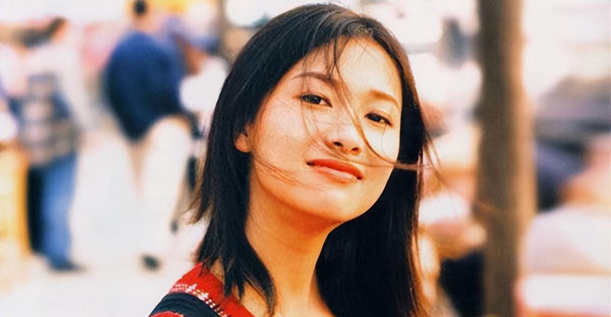 王咪:做你女儿真倒霉 王朔的一生如同一场戏,起伏跌宕,充满了荒诞和