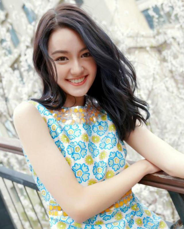 李崇霄:德国妻子茵娜,风雨同舟23载,英年早逝,混血女儿撑起一片天
