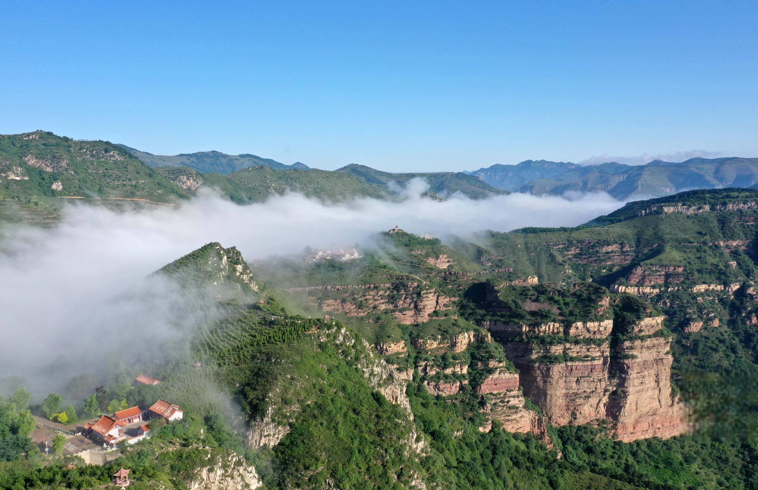 探秘河北天河山:自然奇观与人文历史的瑰宝 河北天河山,位于河北省