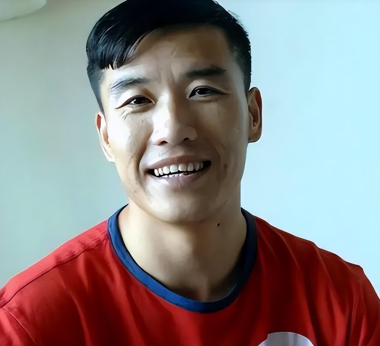 关小平:从赵本山弟子到娱乐圈红人,再到酒厂老板的逆袭人生 关小平曾