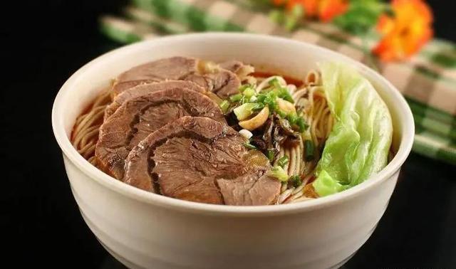 廉价牛肉面条:成功秘诀 一碗9.9元,每天赚1000,套路你了解废了吗?