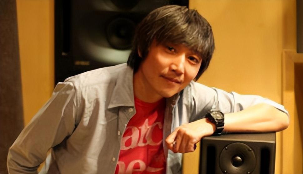 张亚东:音乐教父的爱情经历 张亚东是华语乐坛的巨匠,他的音乐才华被