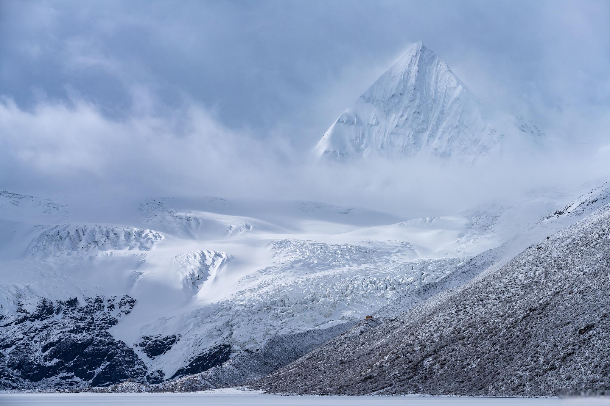 雪山风景图片图片