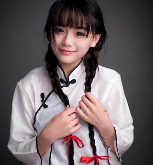 南笙结婚:从网红到演员,网友祝福新婚快乐 南笙结婚了,第一代网红南笙