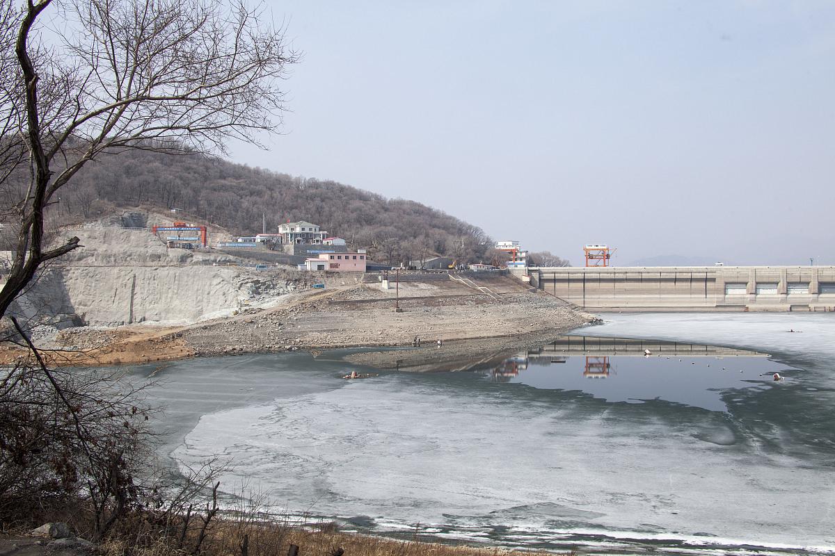 营口石门水库风景区图片