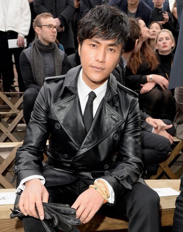 7位颜值逆天男星 川渝地区孕育出了七位颜值与实力并存的男明星,其中"