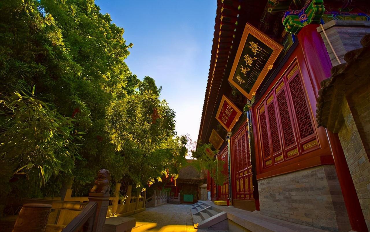 探秘陕西神秘宝藏:兴教寺与自然奇景 陕西是一片充满