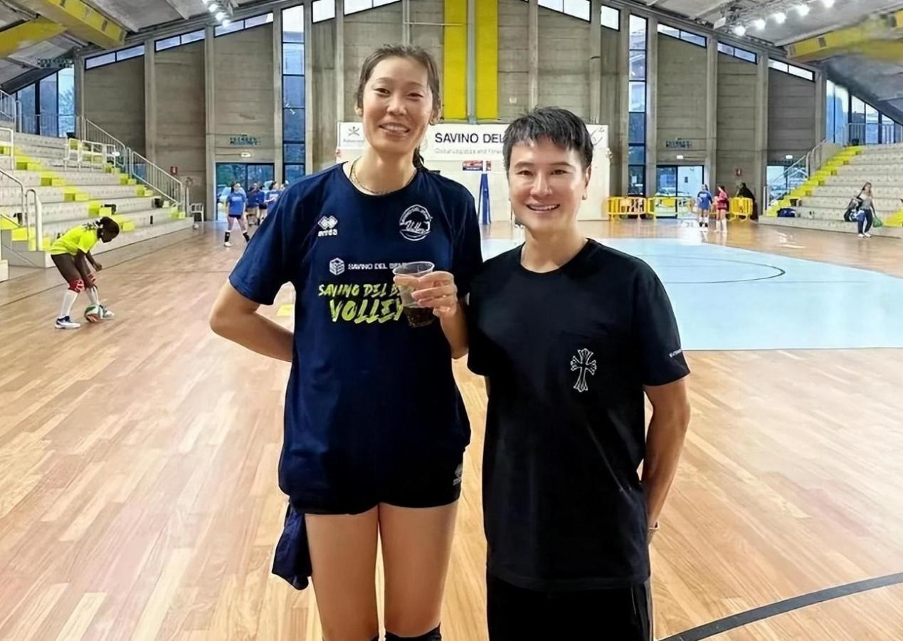 朱婷与富商男友:身高差与后妈角色的市场解读 朱婷,中国女排的璀璨