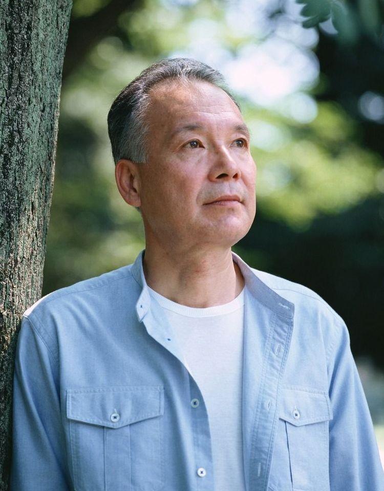 六七十岁男人如何避免"土气"发型,提升气质的秘诀 六七十岁的男性朋友