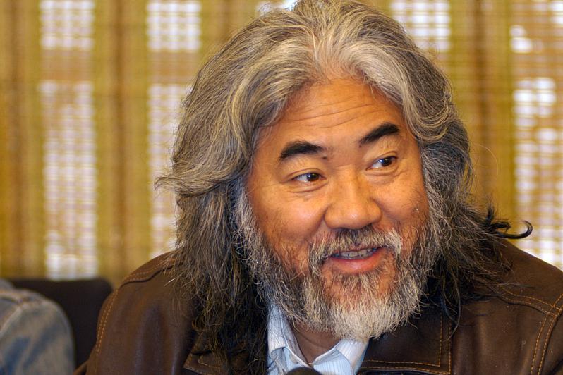 张纪中与杜星霖:跨越年龄的真爱传奇 爱情,是世间最神奇的情感,不受