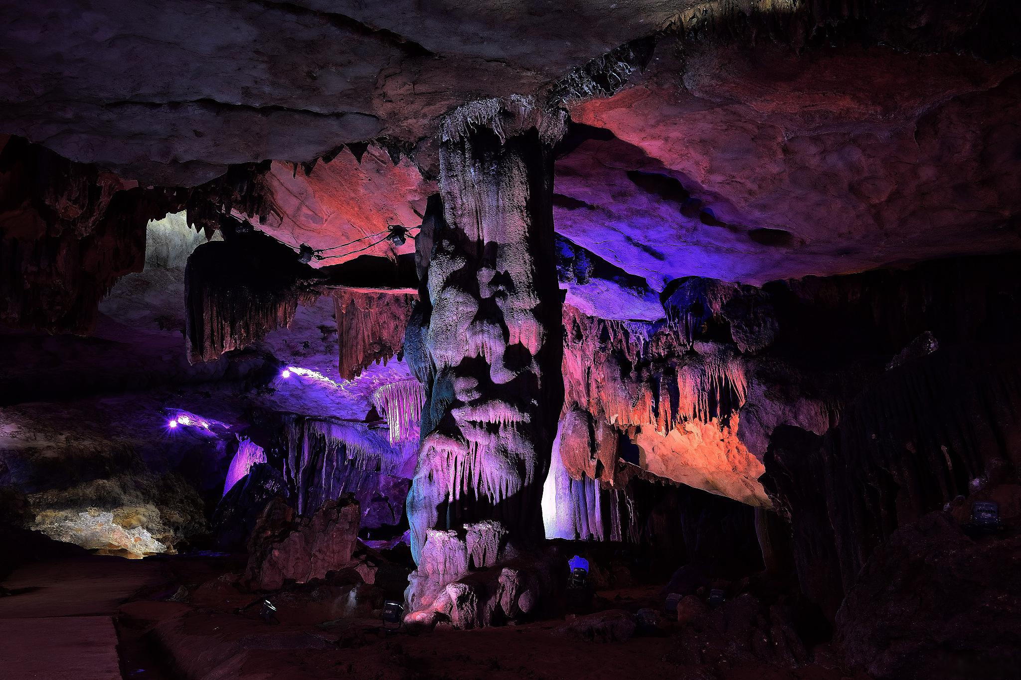 探寻自然奥秘,感受历史底蕴 石花洞国家地质公园位于北京市房山区,以