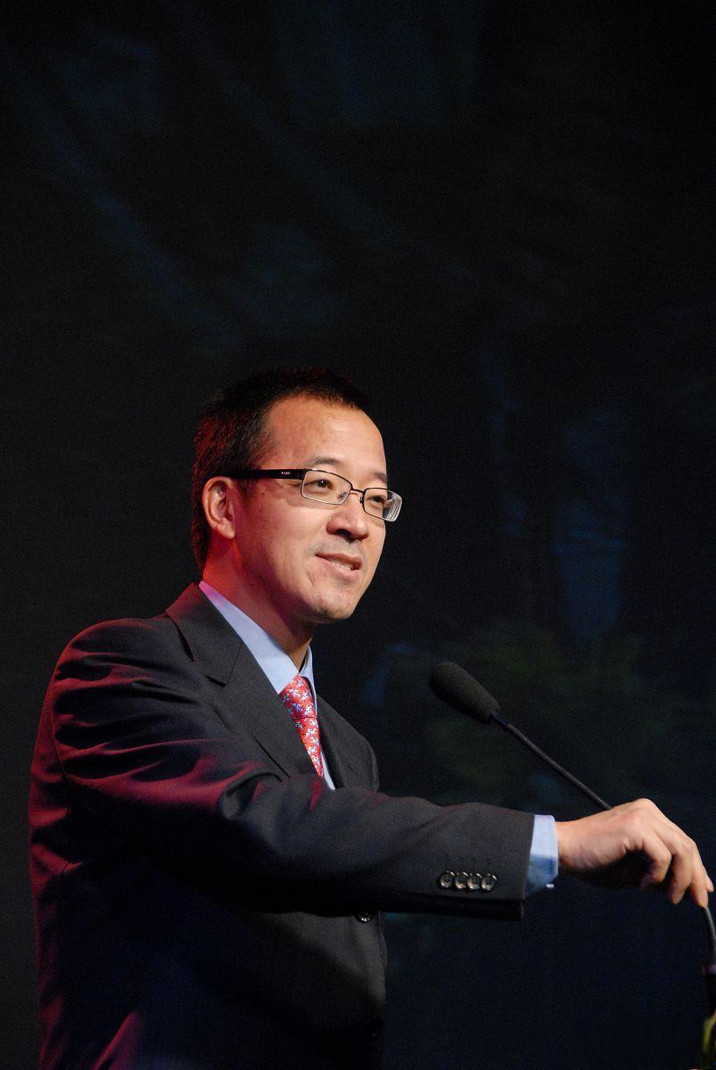 俞敏洪认为,新东方留不住人才的主要原因在于