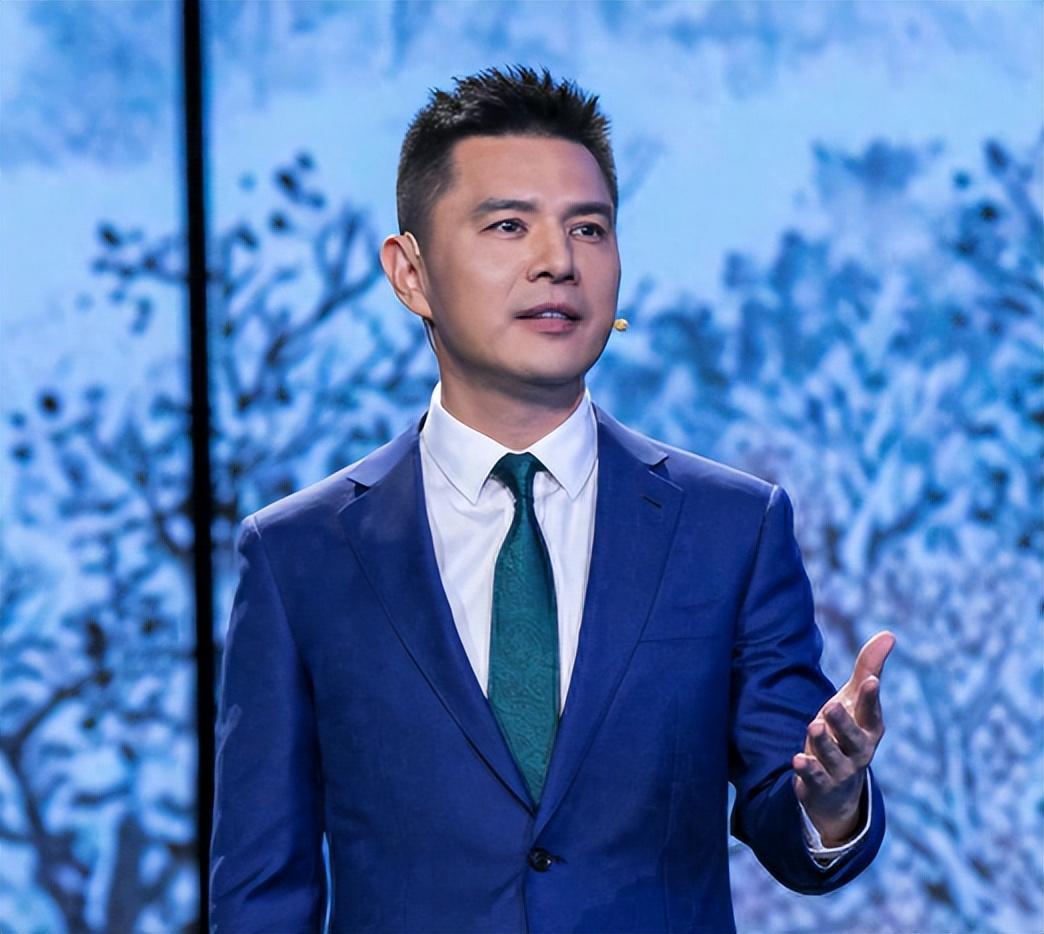 赵普:事业巅峰时回乡创业 赵普曾经担任过《朝闻天下》和《晚间新闻》