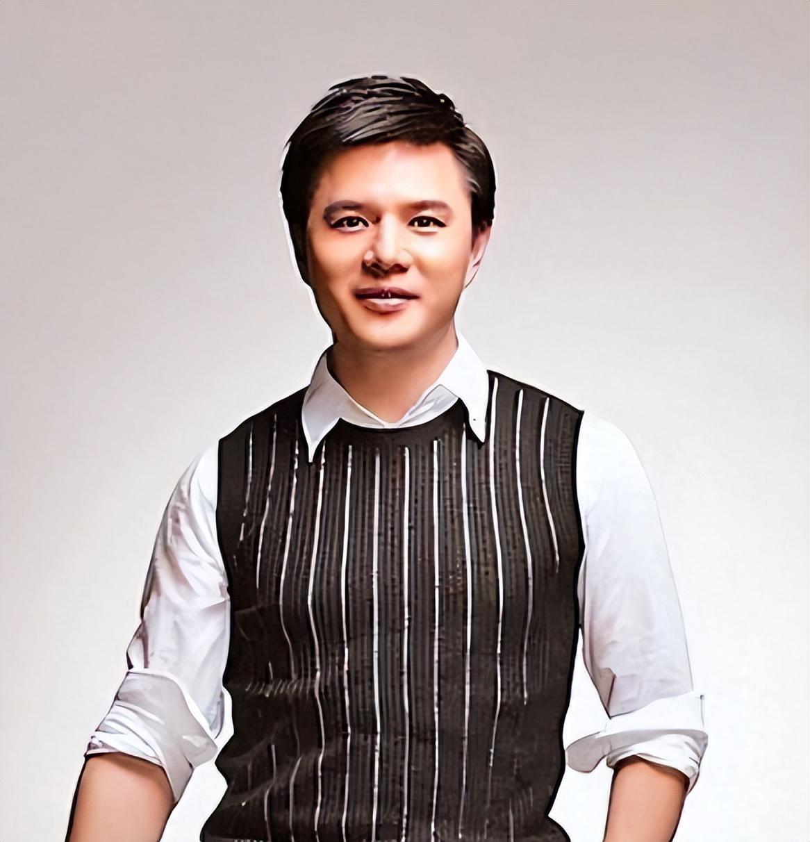 赵普:事业巅峰时回乡创业 赵普曾经担任过《朝闻天下》和《晚间新闻》