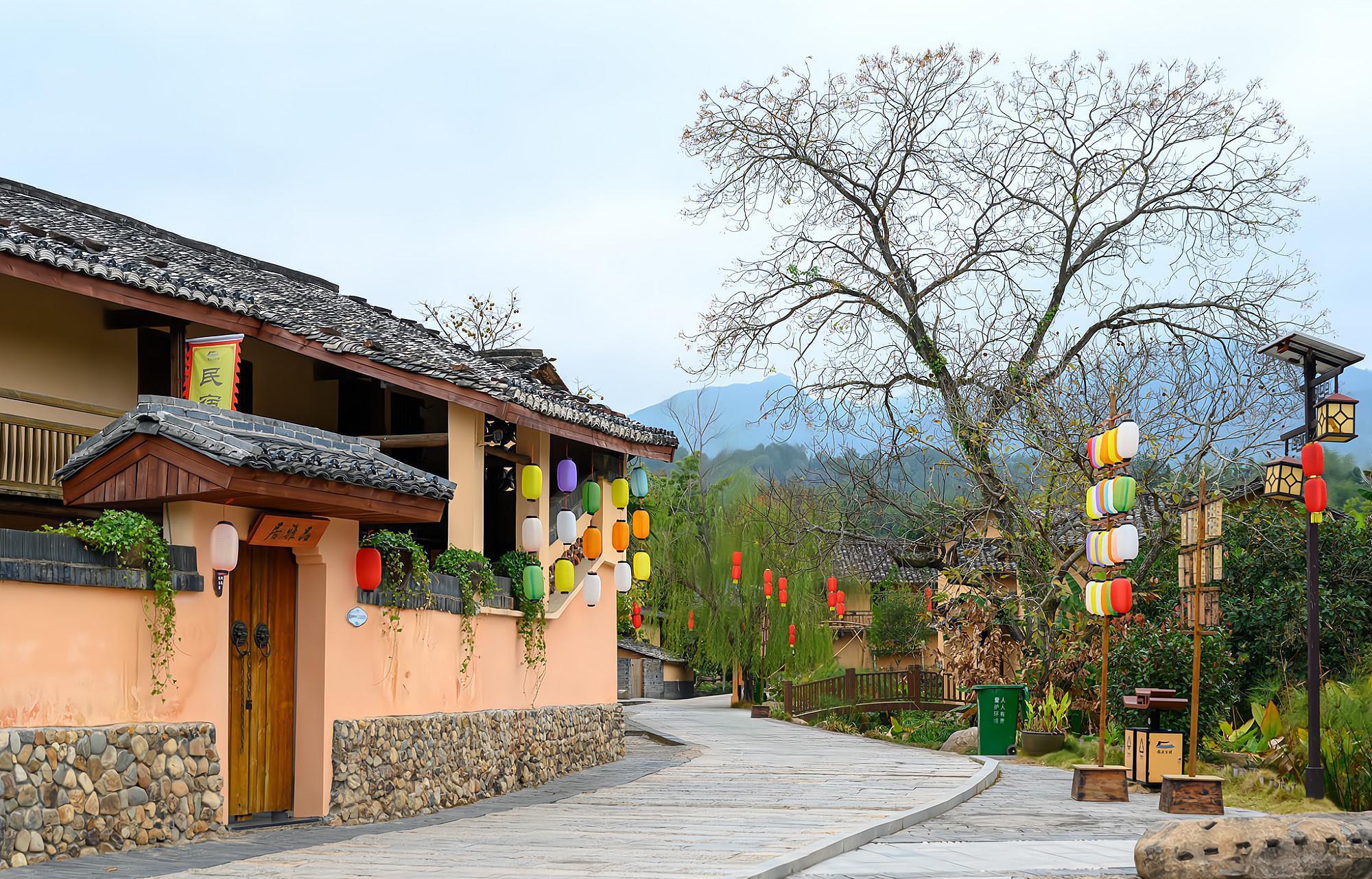 走进雅溪古村,探寻客家文化 雅溪古村是江西省赣州市全南县的一座千年