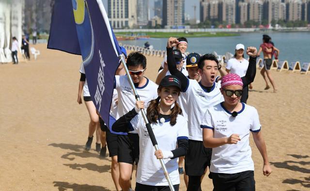 特别是《奔跑吧》这档王牌综艺,历经风雨,依然稳坐收视宝座.