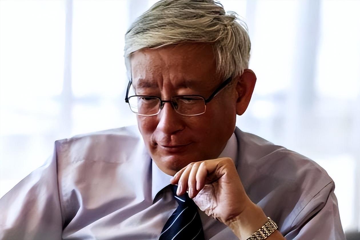 凤凰卫视名嘴曹景行:临终前仍坚守新闻阵地的传奇人物 曹景行,凤凰