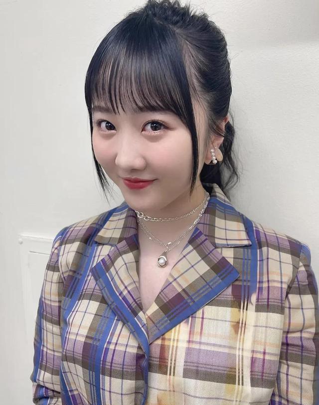 本田望结:花样滑冰与演艺双栖的璀璨新星 本田望结,一个年仅18岁的