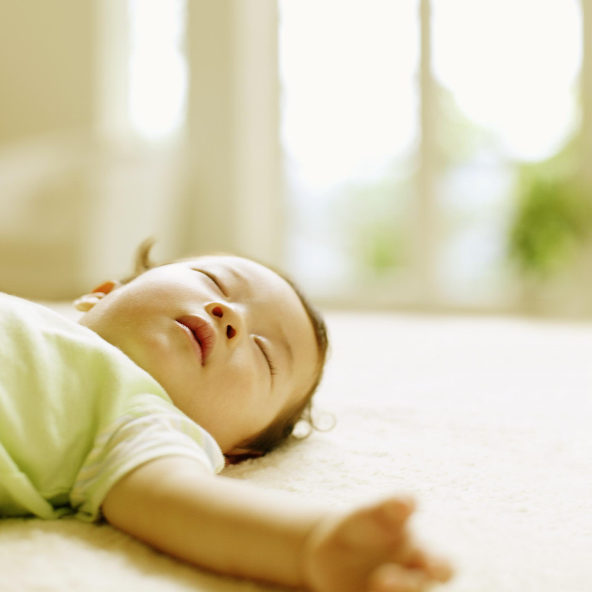 让我们一起深入探讨! 92饥饿 新生宝宝的胃