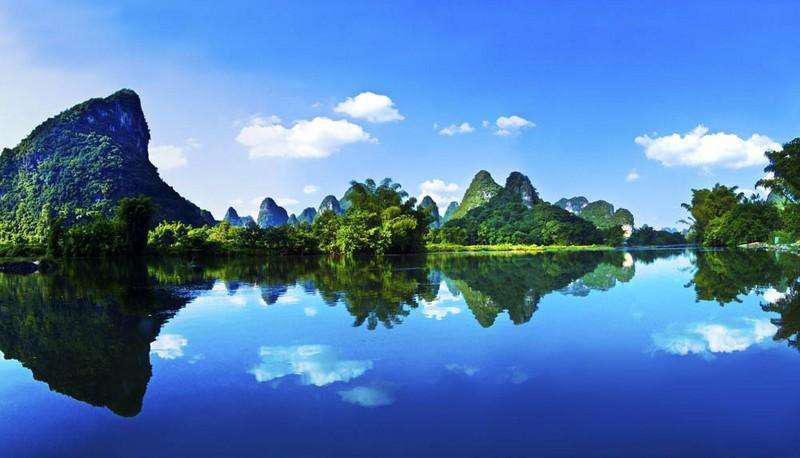 桂林四天三晚的精彩行程 桂林,中国南方的璀璨明珠,以其绝美的山水