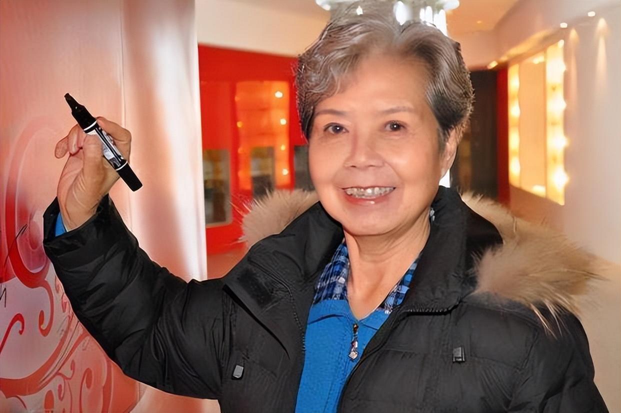 央视第一女主持人沈力:事业爱情双全,遗憾儿子成一生之痛 央视历史上