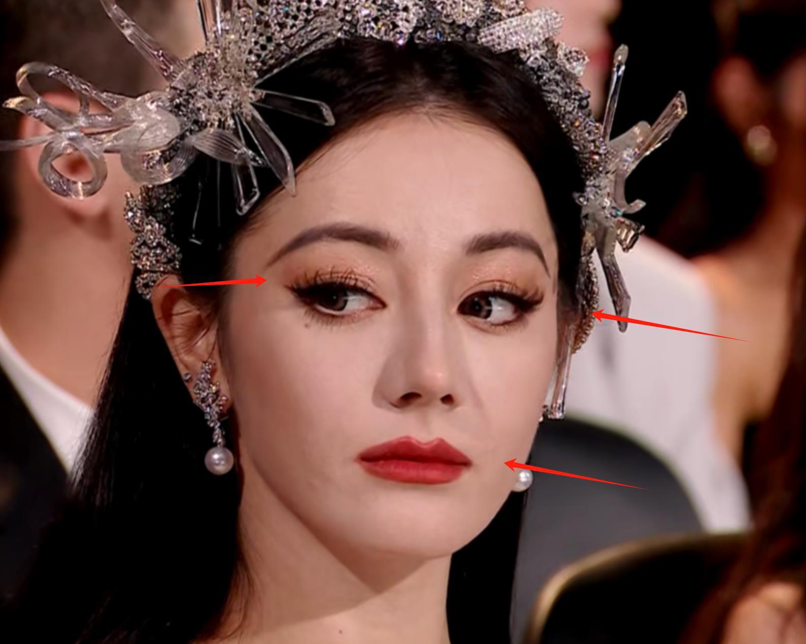 热巴美貌争议背后:粉丝,化妆师与市场趋势的博弈 星光大赏的热巴与
