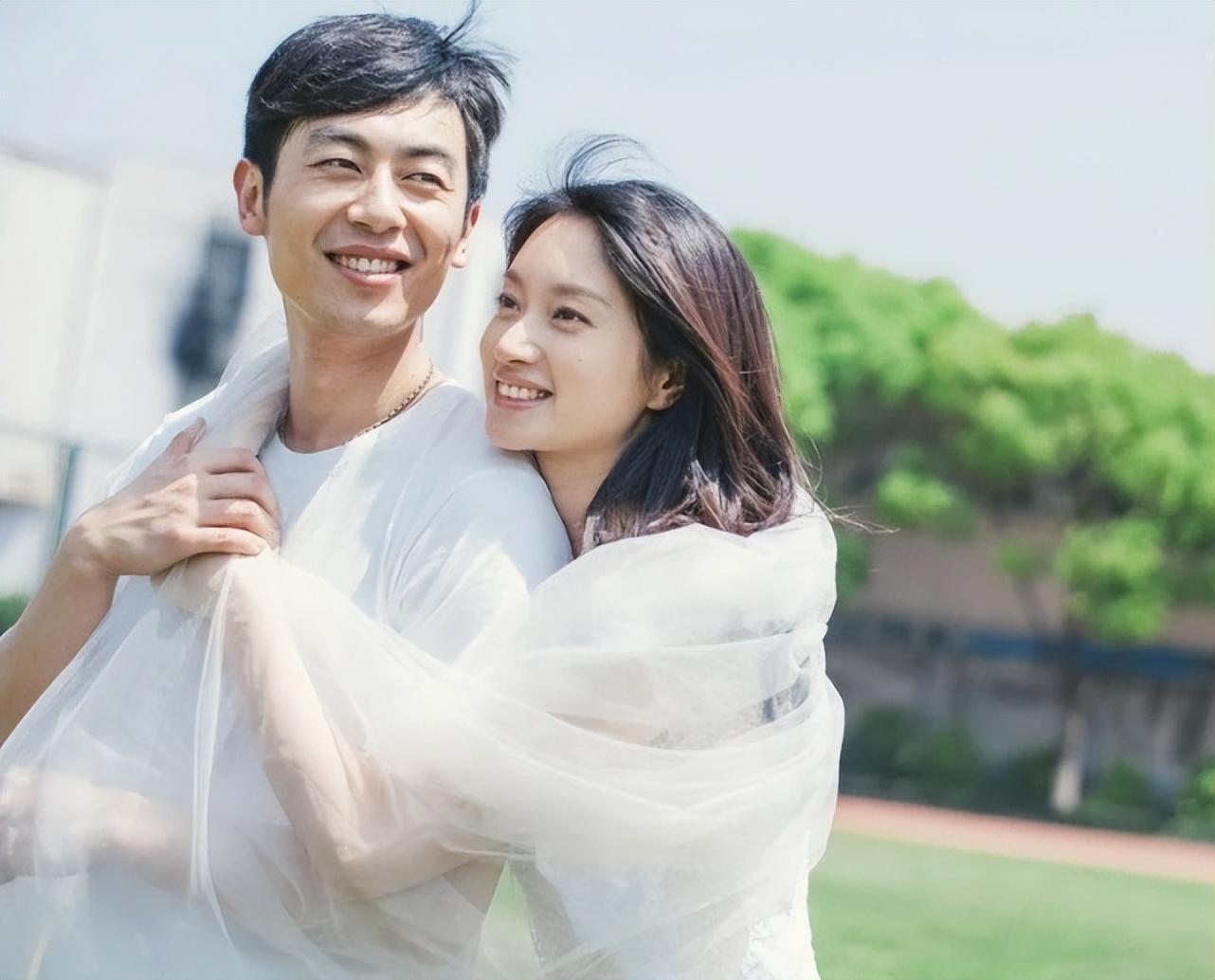 朱亚文老婆生病晒照,素颜状态引热议 近日,演员朱亚文的妻子沈佳妮在