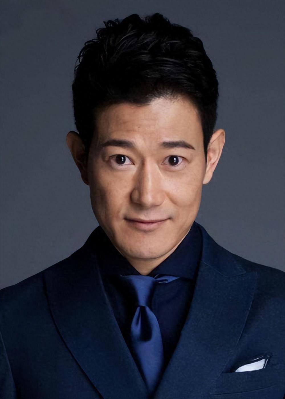 矢野浩二:从"中国女婿"到"职业鬼子"的转变 矢野浩二,这位日本演员在