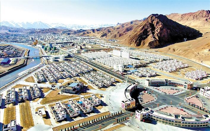 阿里地区的狮泉河镇:一个现代化城市的诞生 阿里地区的狮泉河镇,是一