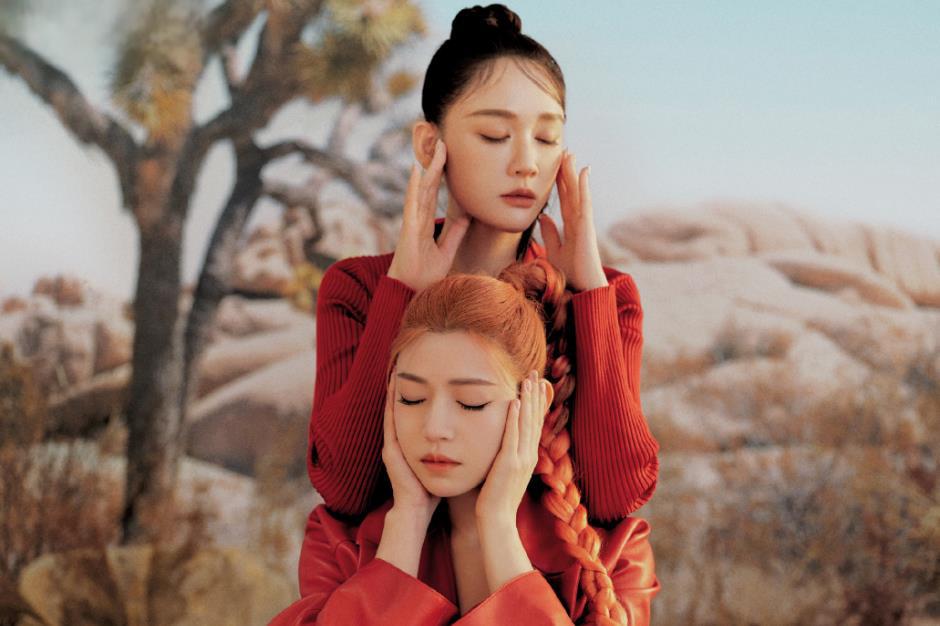 陈妍希,陈乔恩同框,两位甜美女神的友谊与事业新篇章 前些日子,陈妍希