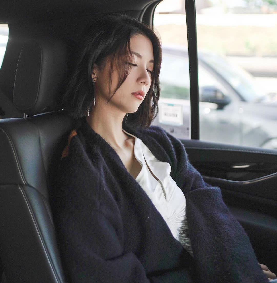 陈晓华tvb最受宠女星 陈晓华手握4部剧集待播堪称tvb今年最受宠的